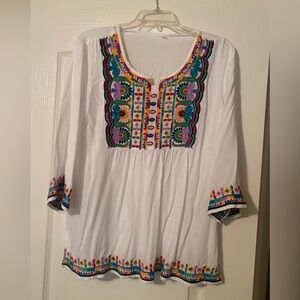 Mexican top embroidered. M